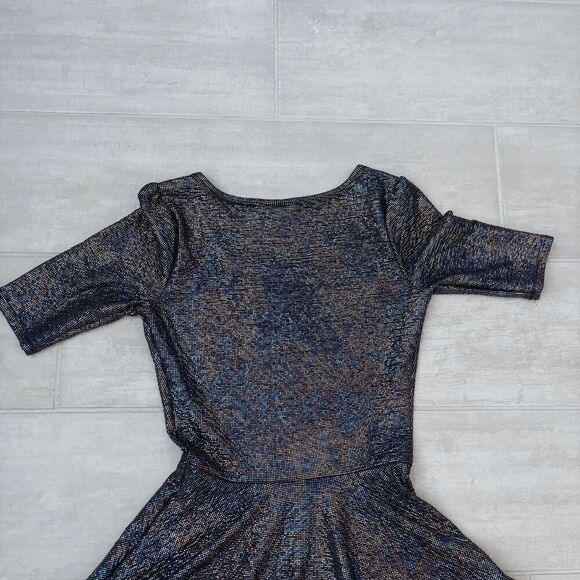 Lularoe Elegant Nicole Dress Rainbow Mermaid Swing Shimmer Iridescent Oil Slick - Picture 3 of 8